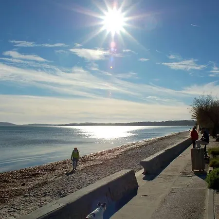 Plages De Sable Fin, Piscine, Hammam, Tennis Lesclesdenicole *
