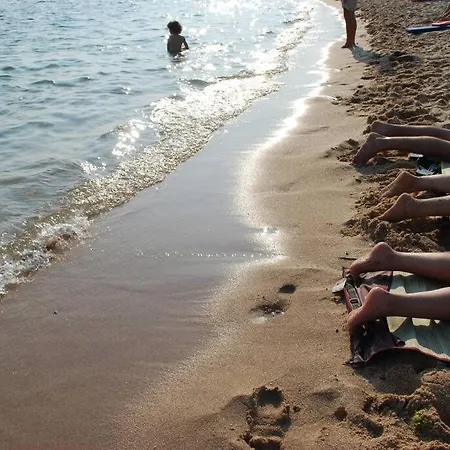 Plages De Sable Fin, Piscine, Hammam, Tennis Lesclesdenicole לה-לונד-לה-מורה